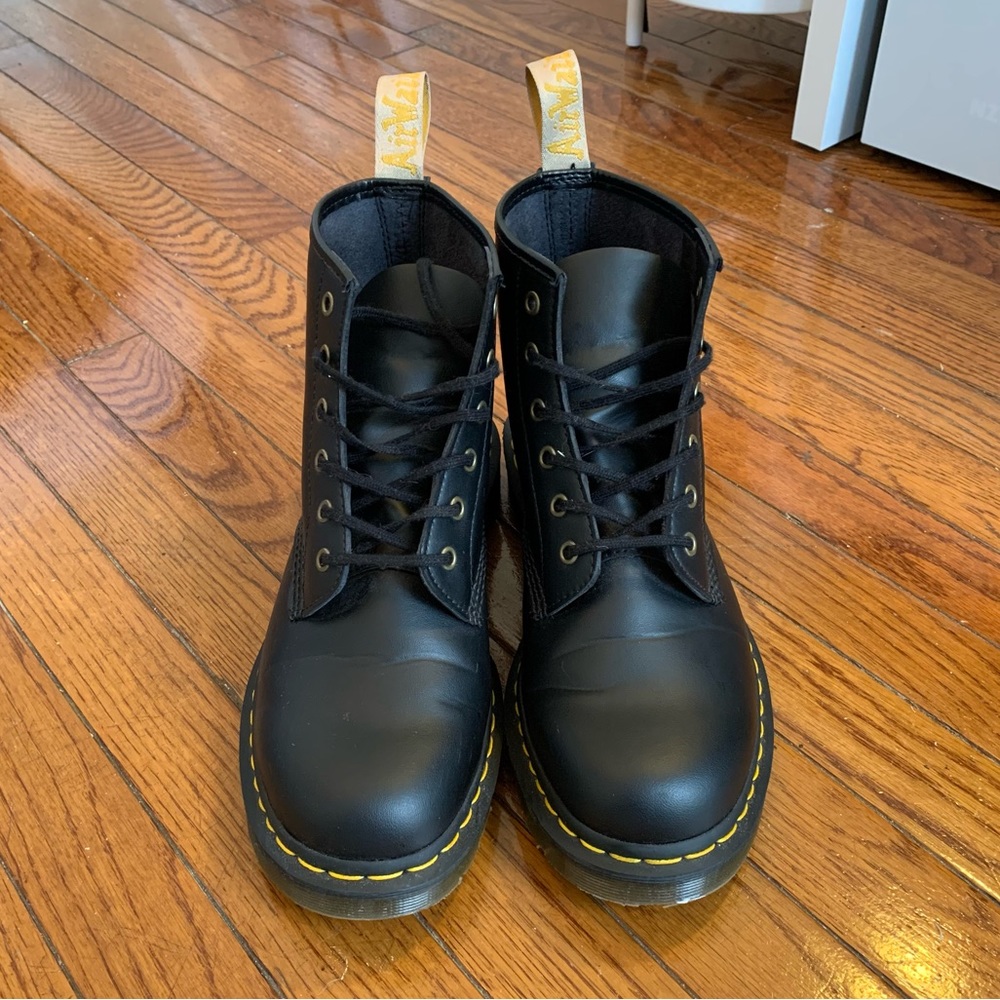 Dr. Martens Felix 101 Vegan *Very Gently Used* Men’s Size 11